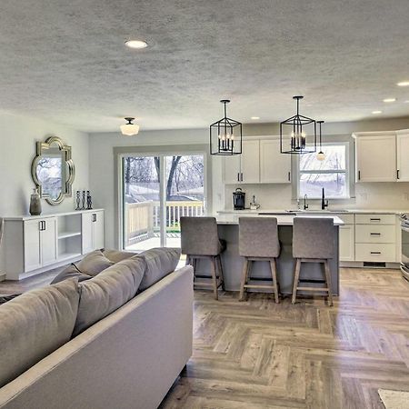Retreat With Deck About 9 Mi To Downtown Springfield Villa Ozark Exteriör bild